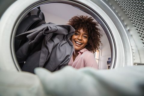 How To Dry Clothes Without A Dryer: 8 Methods!